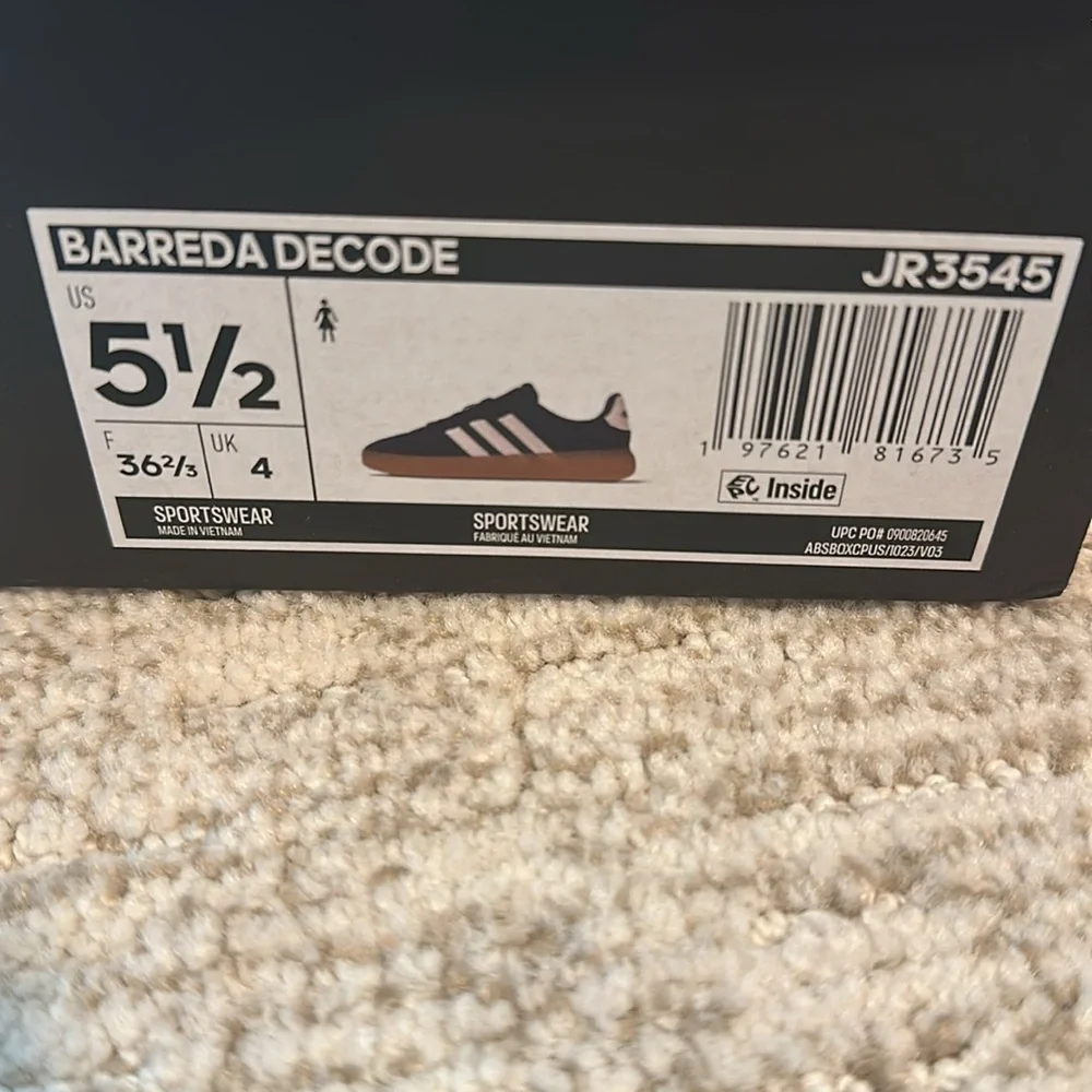 Adidas Barreda Sneaker